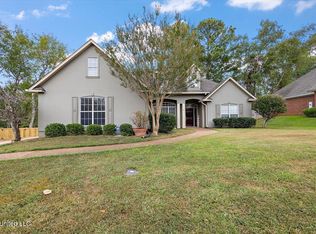 216 Woodland Brook Dr, Madison, MS 39110