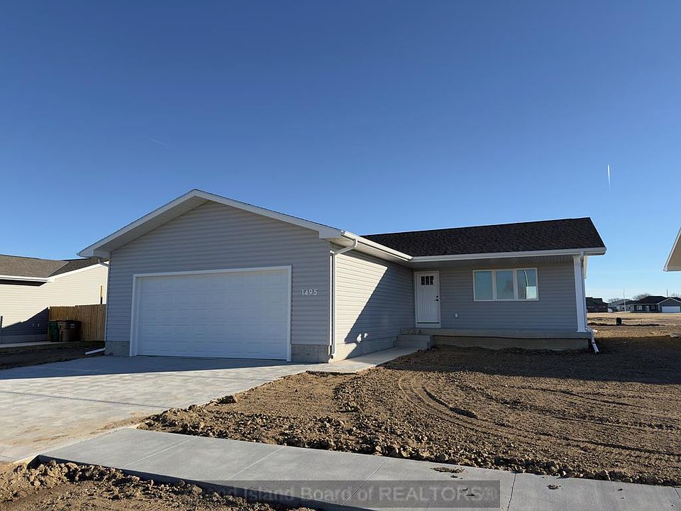 1st image of 1495 Highlander Ln