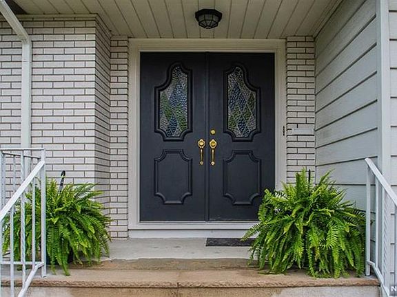 3rd image of 40-14 Tierney Pl