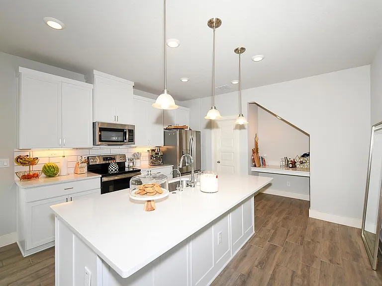 16011 Babcock Rd #13 — Photo 10