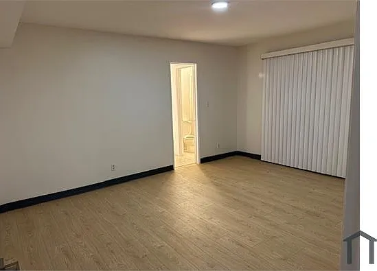 2 bed, 1250 sqft, $2,495 — Photo 4
