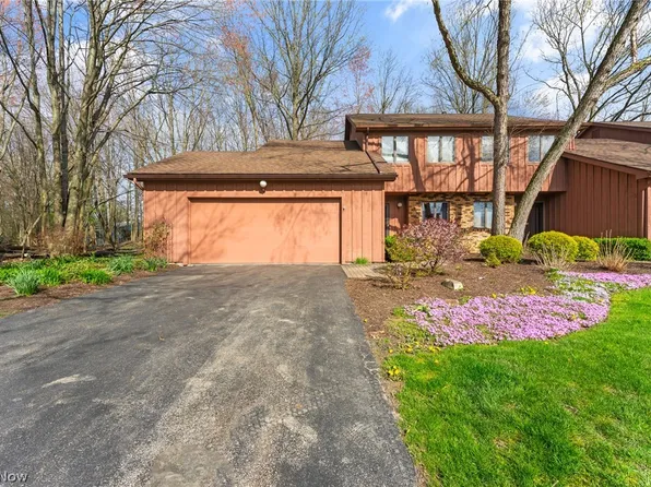 112 Diamond Way, Cortland, OH 44410