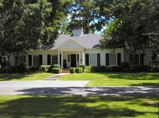 2016 Island Dr, Monroe, LA 71201