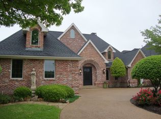 721 Carnoustie Ct, Garland, TX 75044