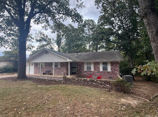 1309 Crest Cir, Benton, AR 72015