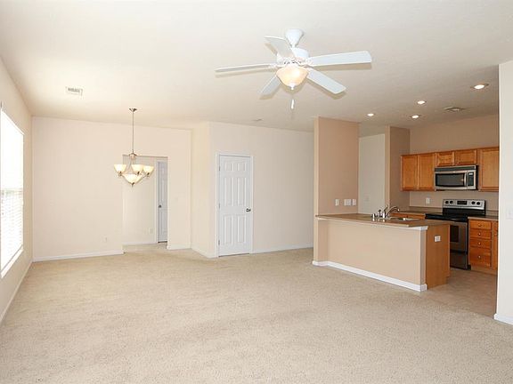 4th image of 2178 Serenity Ct #201C