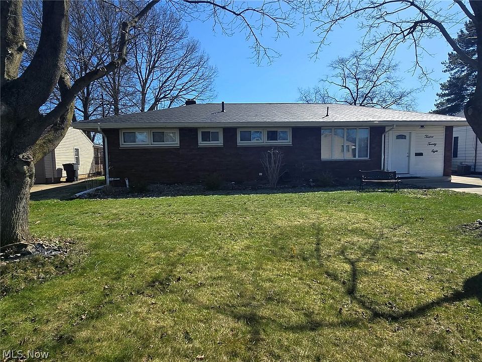 1st image of 1228 Sarkies Dr NE