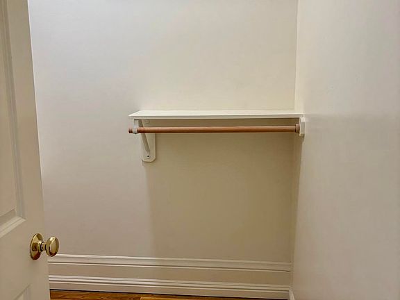 4th image of 1030 Franklin St APT 102