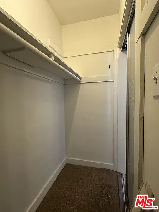 4 bed, 2.0 bath, 1569 sqft, $3,900 — Photo 4