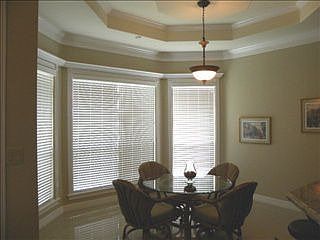 4th image of 2605 Woods Dr N