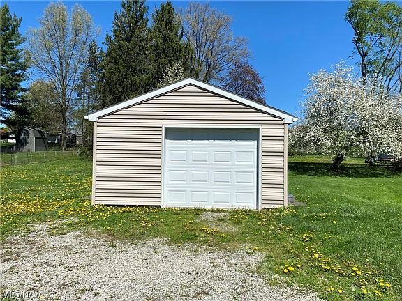 2nd image of 4138 Burkey Rd