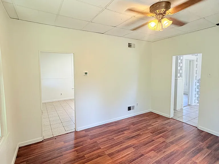 407 Electric St — Photo 19