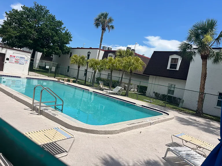 9105 Tudor Dr #203 — Photo 7