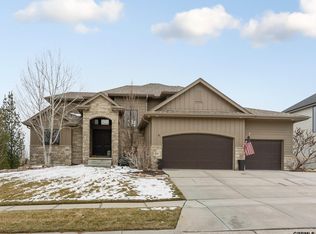 2001 S 211th St, Elkhorn, NE 68022