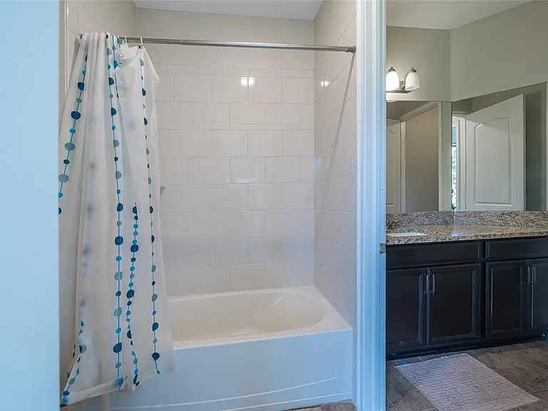5409 Camberwell Ln — Photo 44