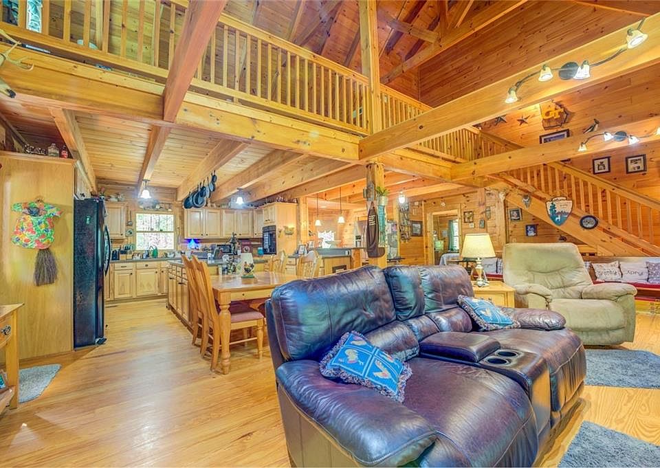 10th image of this home