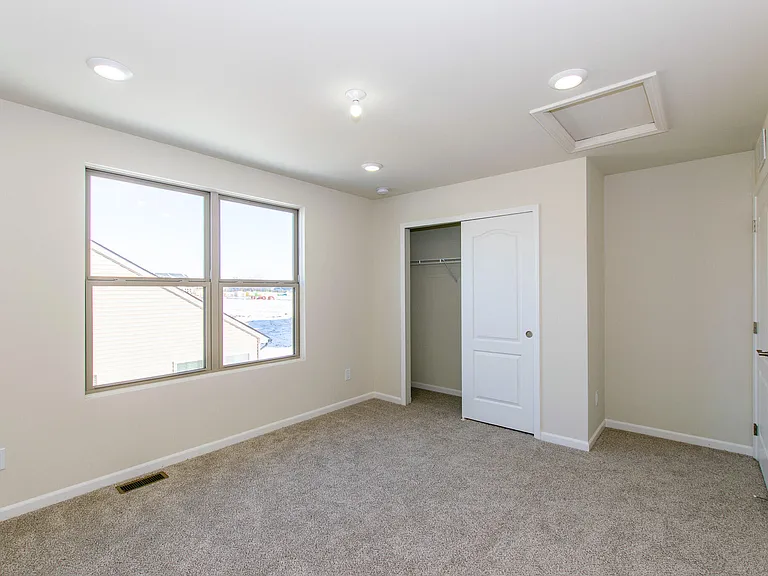 723 W Spaniel Dr — Photo 33