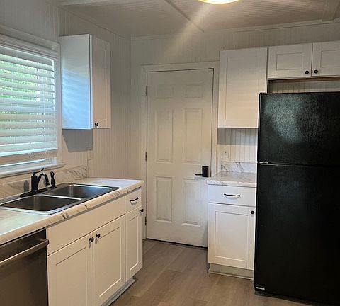 2nd image of 103 Cannon Ave