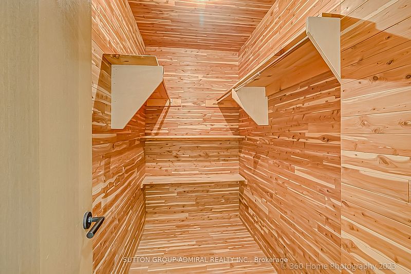 Toronto House for rent - 3 Bedrooms — photo 40