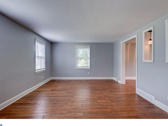 5th image of 4948 Grant Dr