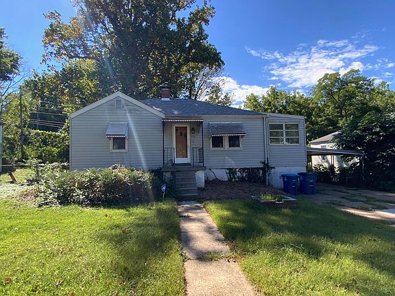 2nd image of 576 Glorose Dr