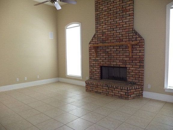 4th image of 4111 Loriemark Dr