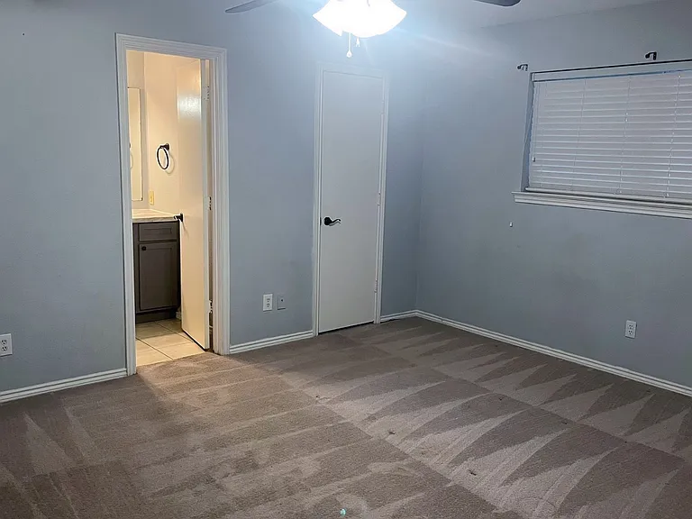 1805 Bristol Cv #1805 — Photo 8