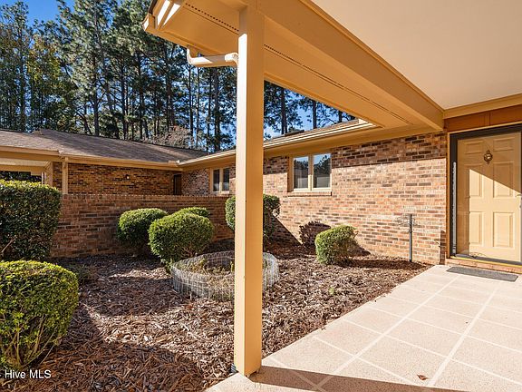 4th image of 154 Knollwood Drive