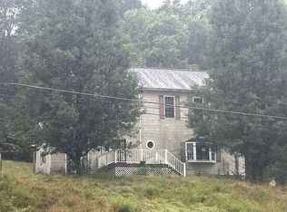699 Fairlane Blvd, New Galilee, PA 16141