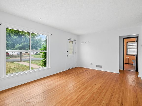 2nd image of 4537 6th St NE