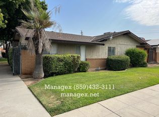 23 W Santa Ana Ave APT C, Clovis, CA 93612