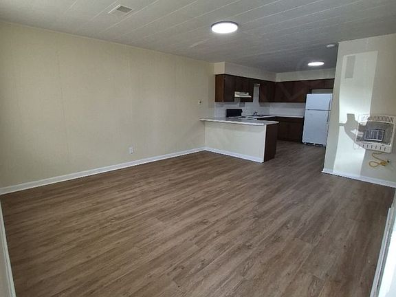 4th image of 506 Hopwood St #6
