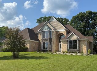 1217 Kings Carriage Rd, Grand Blanc, MI 48439