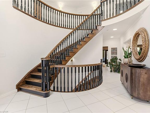 2nd image of 82 Maple Dr