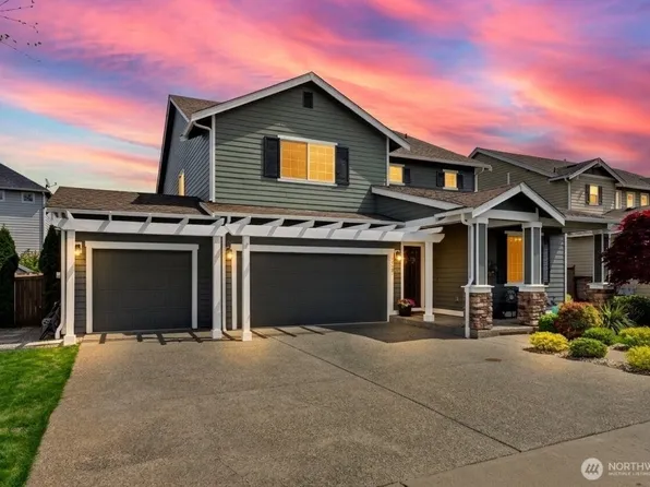 14207 Overlook Drive E, Bonney Lake, WA 98391