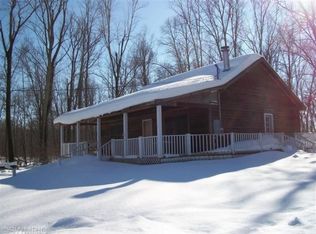 644 41st St, Allegan, MI 49010