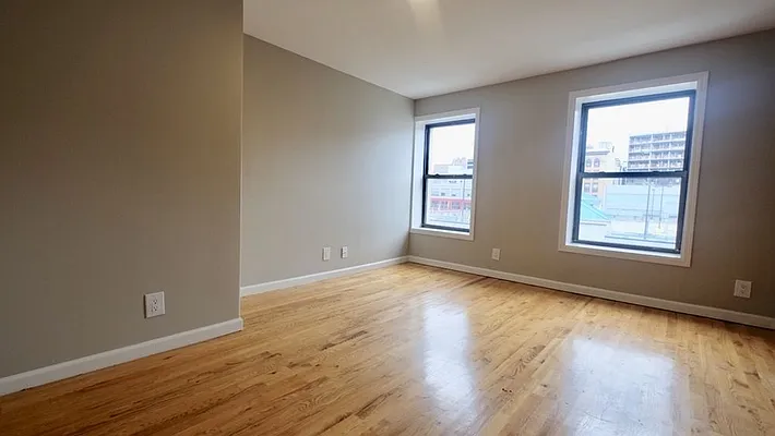 Rented by Skyward | media 22