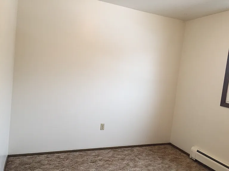 2302 Longyear Ave #13 — Photo 5
