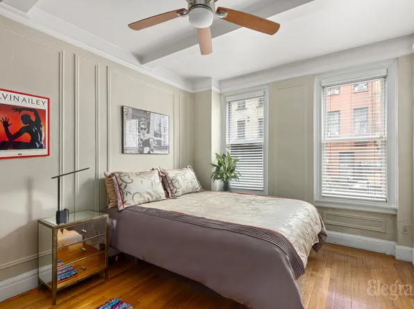 325 West 45th Street image 5 of 11