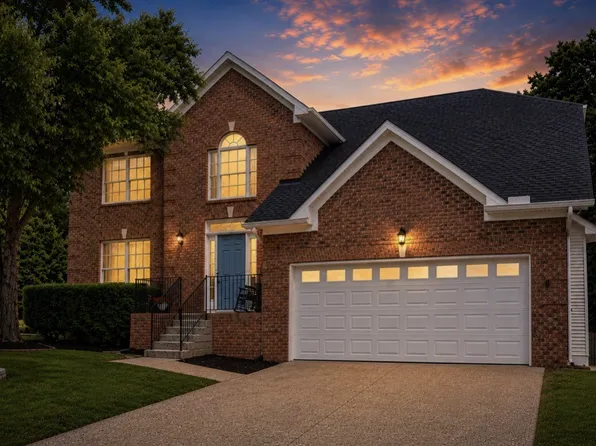 158 Walton Trce S, Hendersonville, TN 37075
