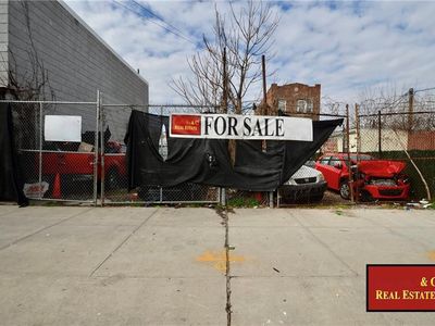 2730 W 15th St, Brooklyn, NY, 11224