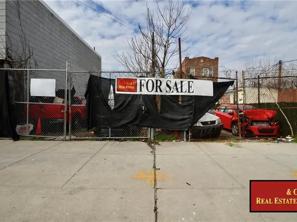 2730 W 15th St, Brooklyn, NY 11224