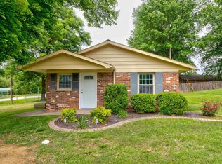 421 W Medcalf St, Dale, IN 47523