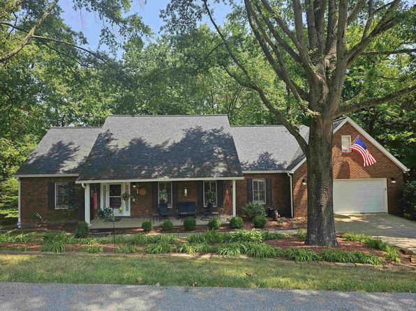 112 Bluebird Dr, Russell, KY 41169