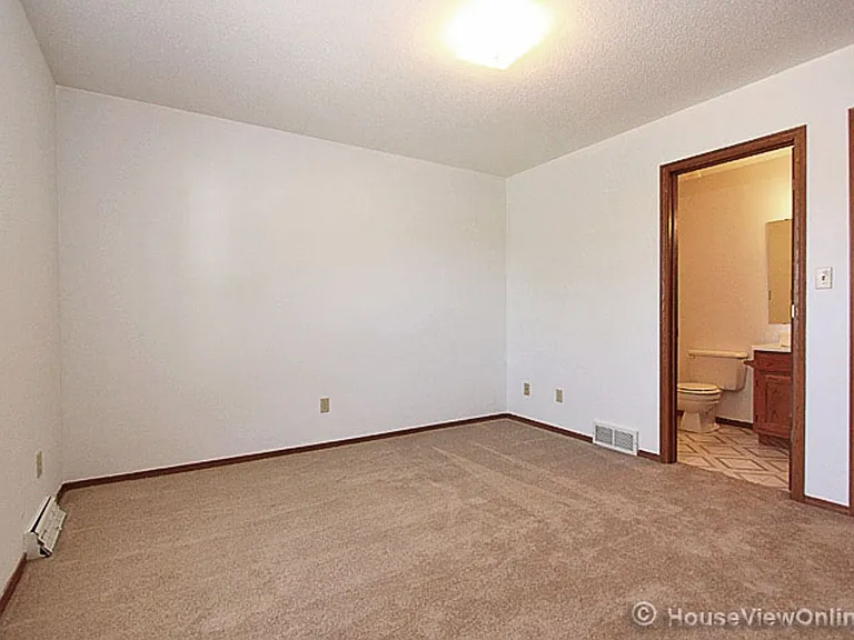 1413 Brookshire Rd — Photo 14