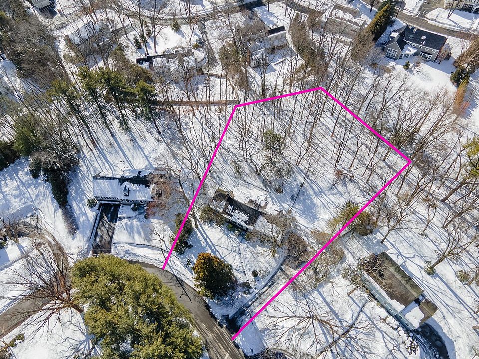 2nd image of 162 Hampshire Rd