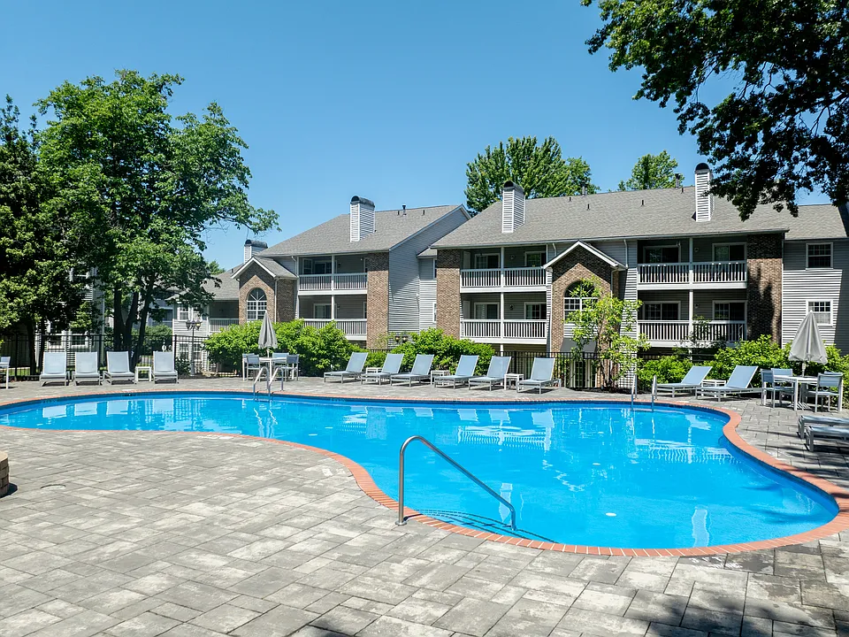 Barrington Place Apartments