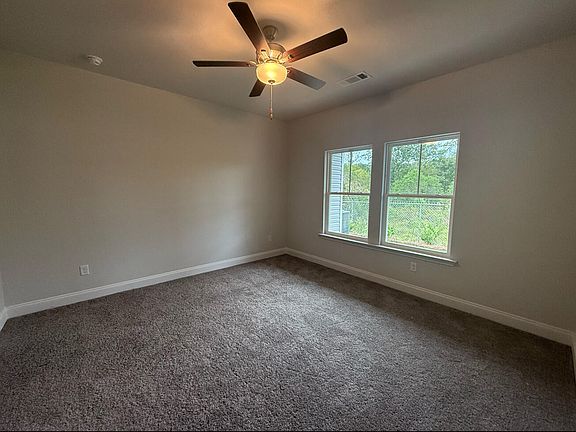 4th image of 1322 Newbern Drive #8d