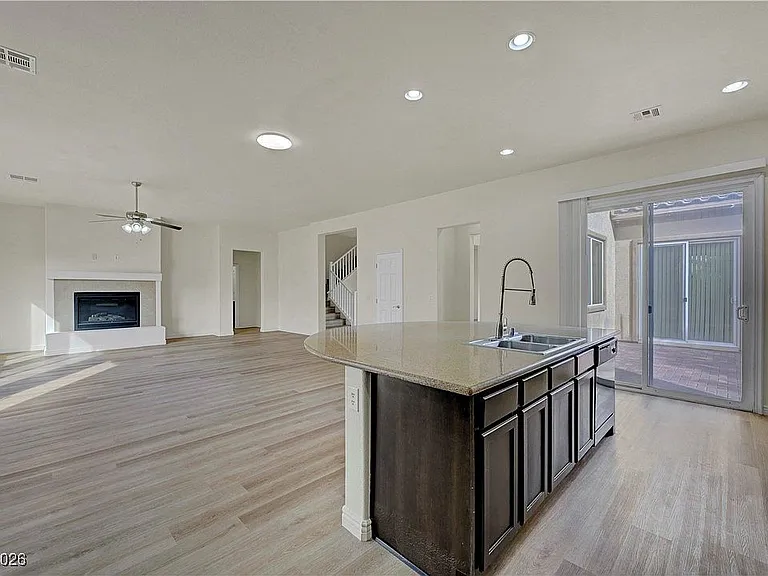 7931 Campers Village Ave — Photo 14