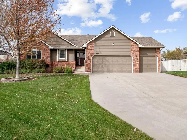 224 W Tuscany Pl, Andover, KS 67002